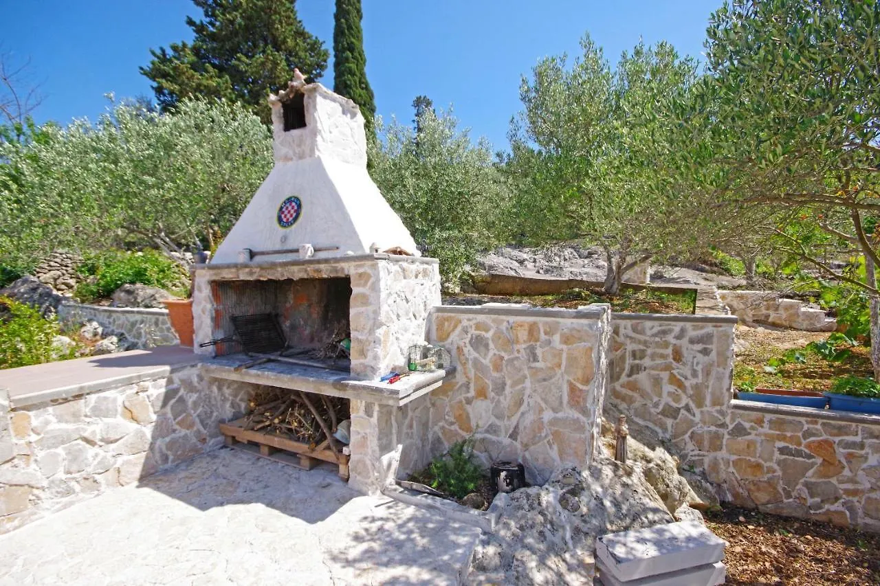 Holiday House With Wifi Trogir - 15319 Κροατία