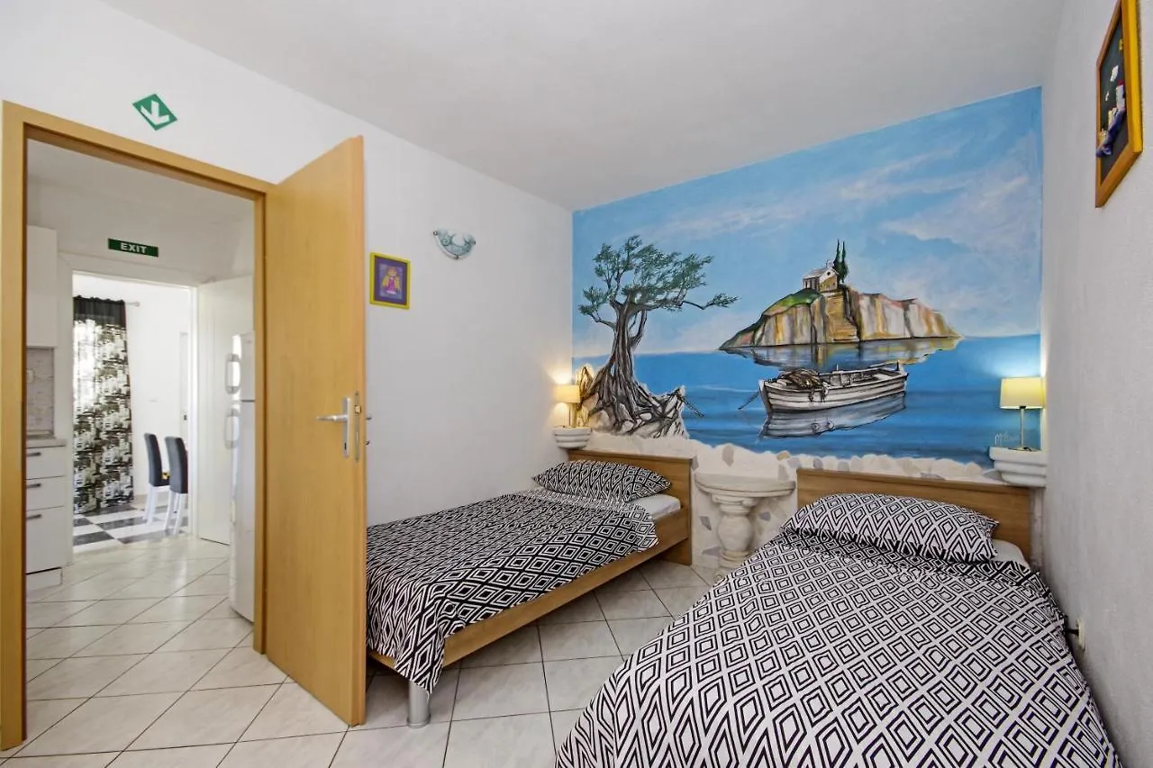 Σπίτι διακοπών Holiday House With Wifi Trogir - 15319